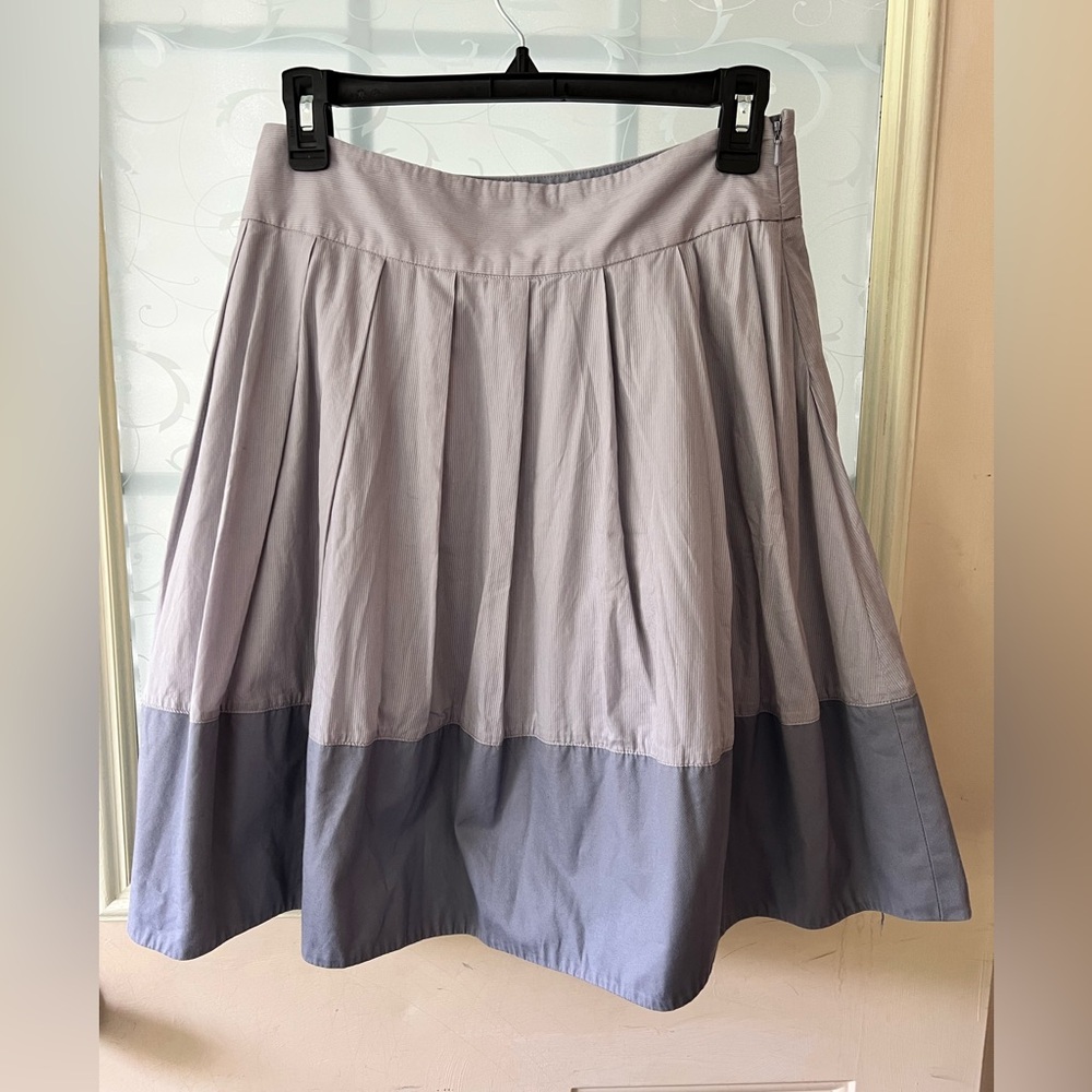 Elevenses Anthropologie size 2 lavender and purple color block mini skirt.